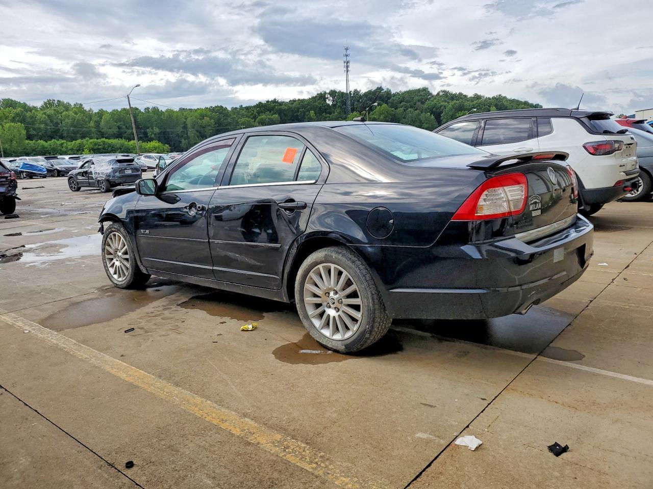 2007 Mercury Milan Premier - Image 2