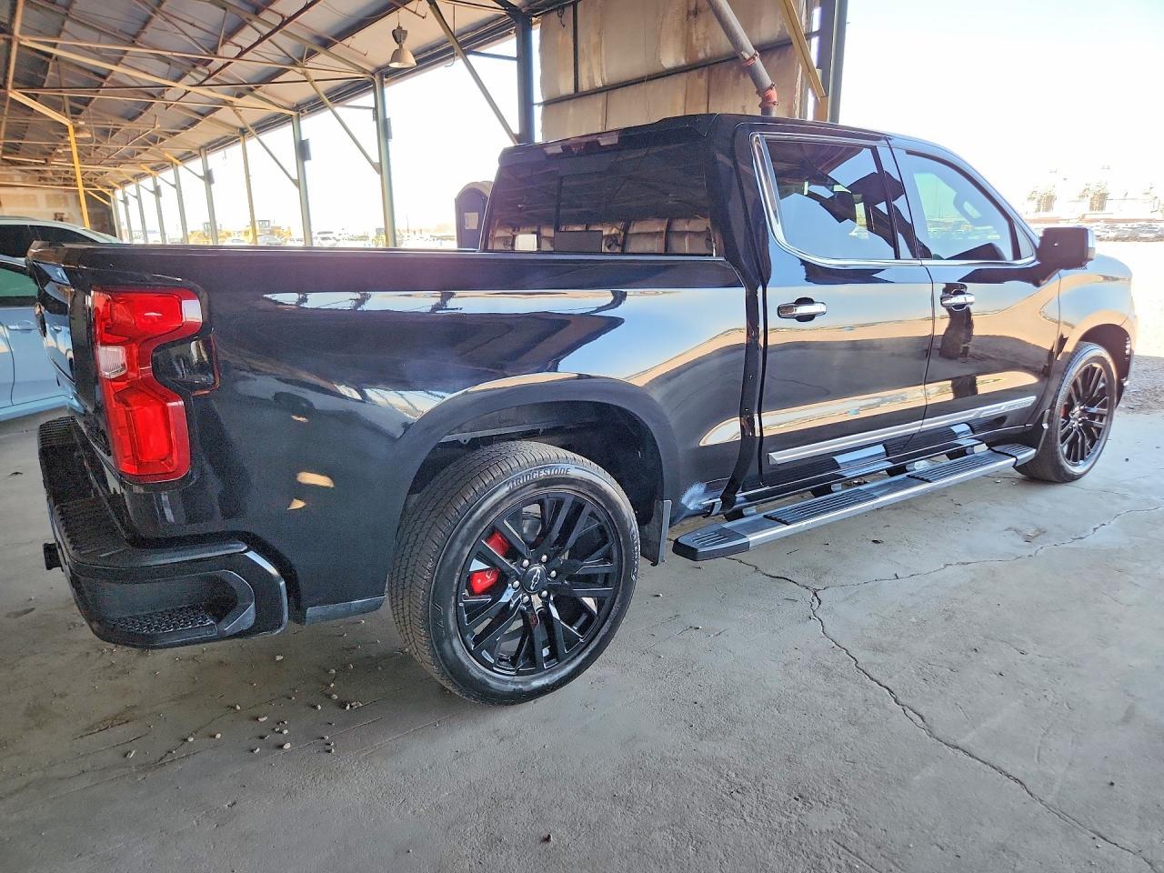 2024 Chevrolet Silverado K1500 High Country - Фото 3
