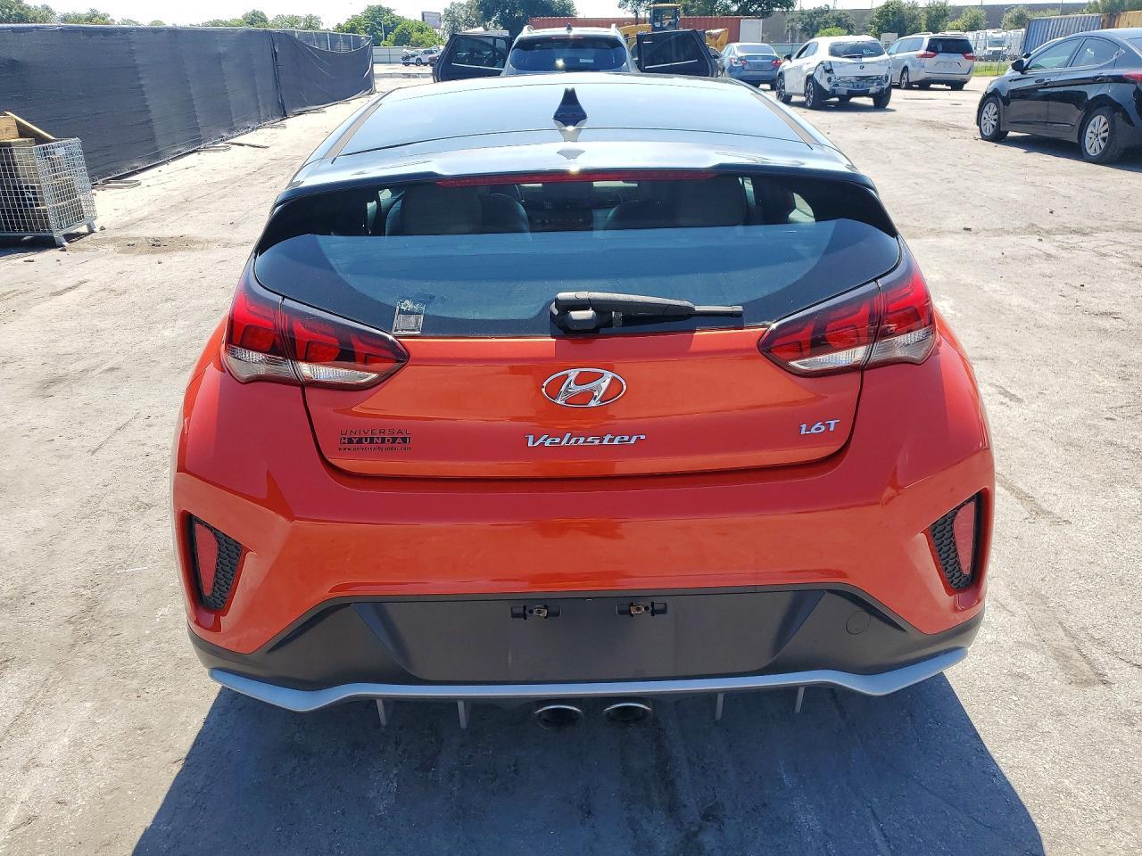 2019 Hyundai Veloster Turbo Ultimate - Image 6