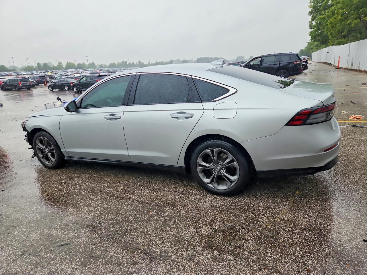 2024 Honda Accord Ex - Image 2