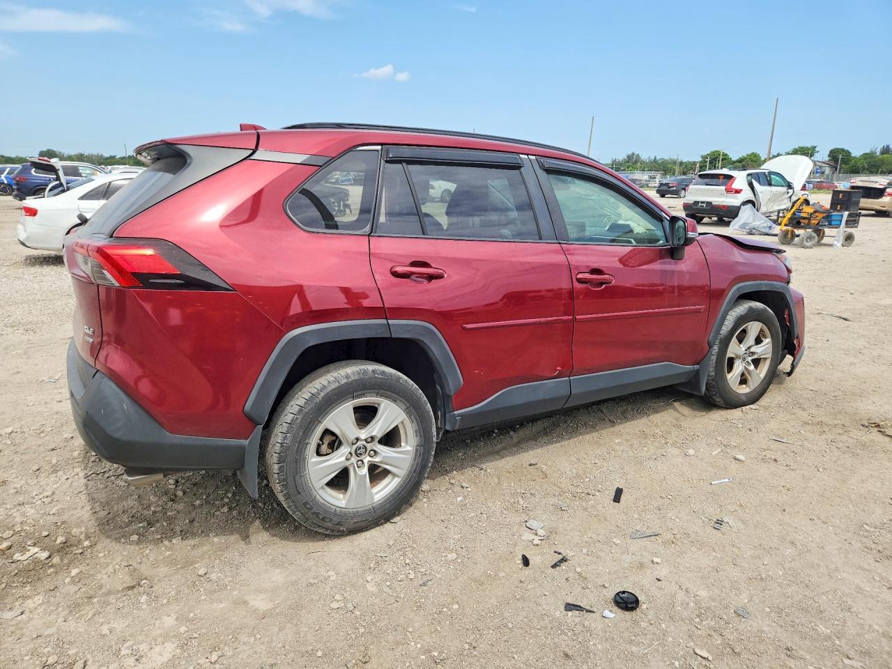 2019 Toyota Rav4 Xle - Image 3