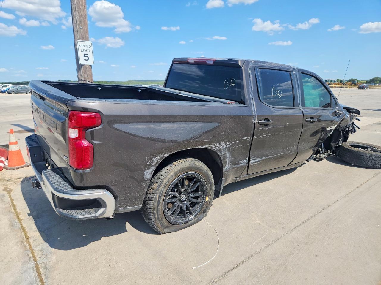 2021 Chevrolet Silverado C1500 Lt - Image 3