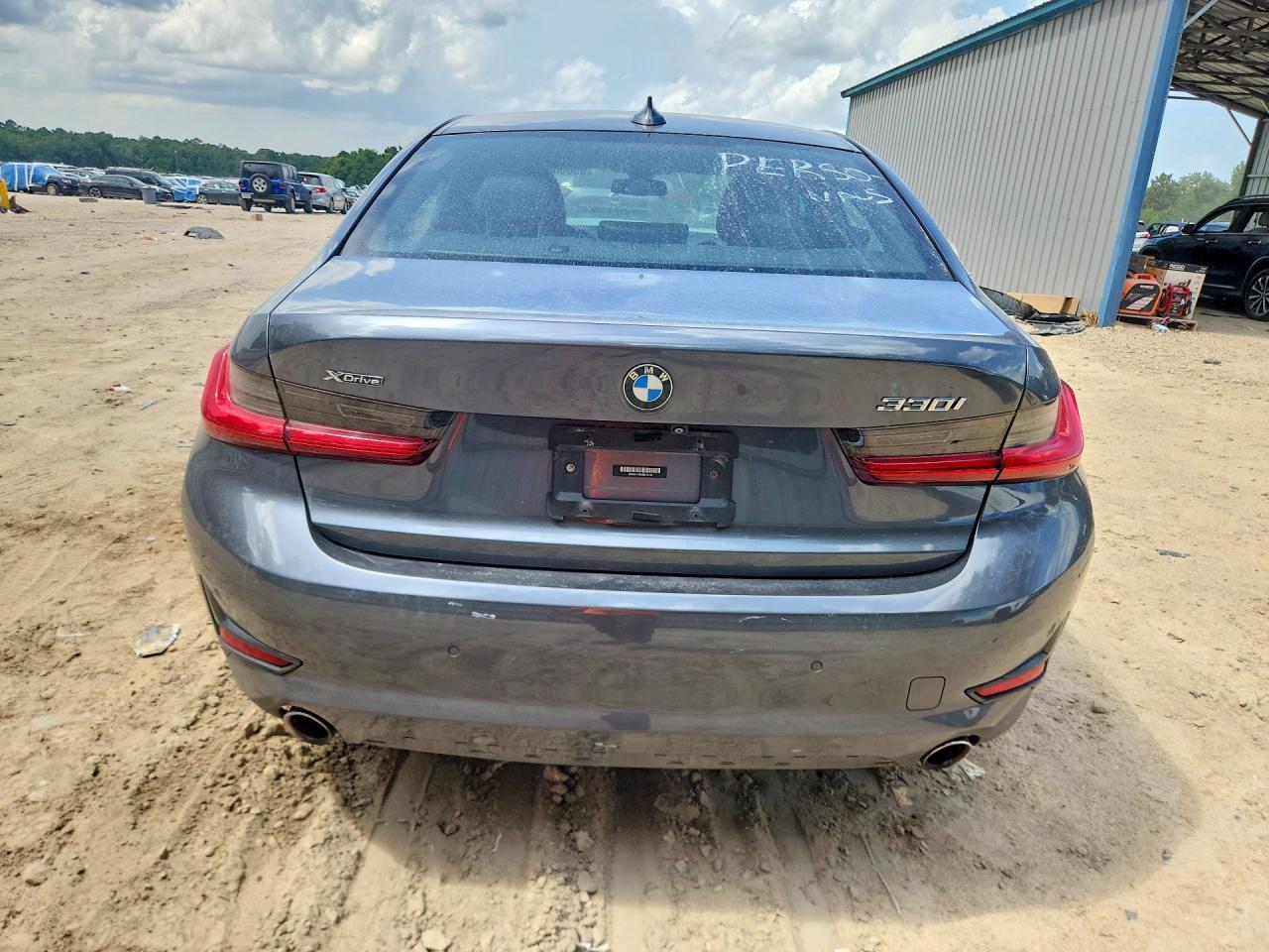 2021 BMW 330Xi - Image 6