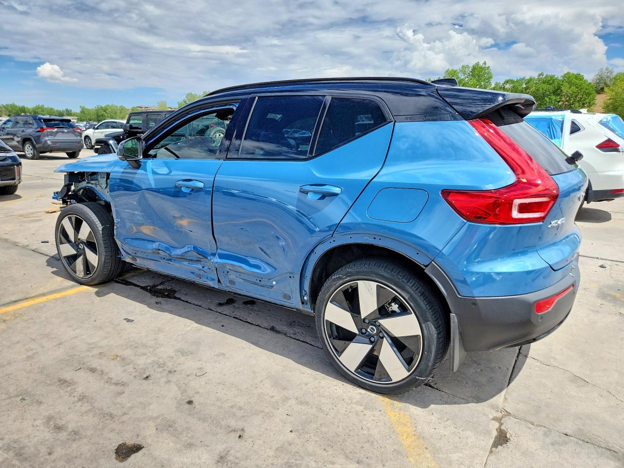 2023 Volvo Xc40 Recharge Ultimate - Фото 2
