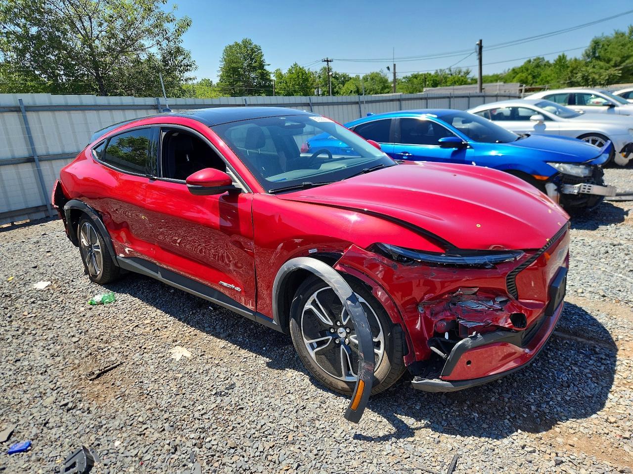 2021 Ford Mustang Mach-E Select - Фото 4
