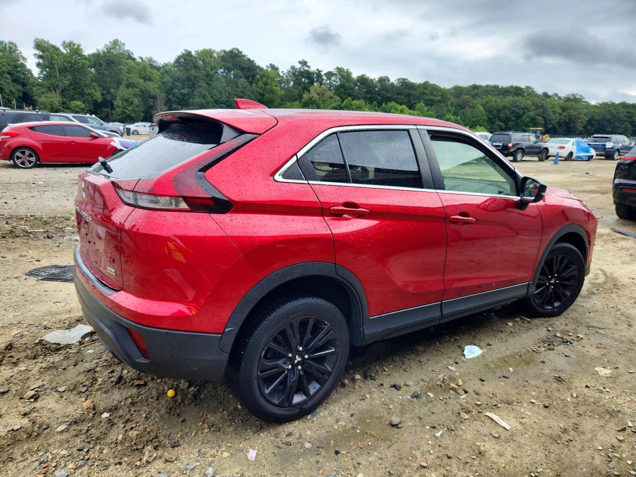 2023 Mitsubishi Eclipse Cross Le - Image 3