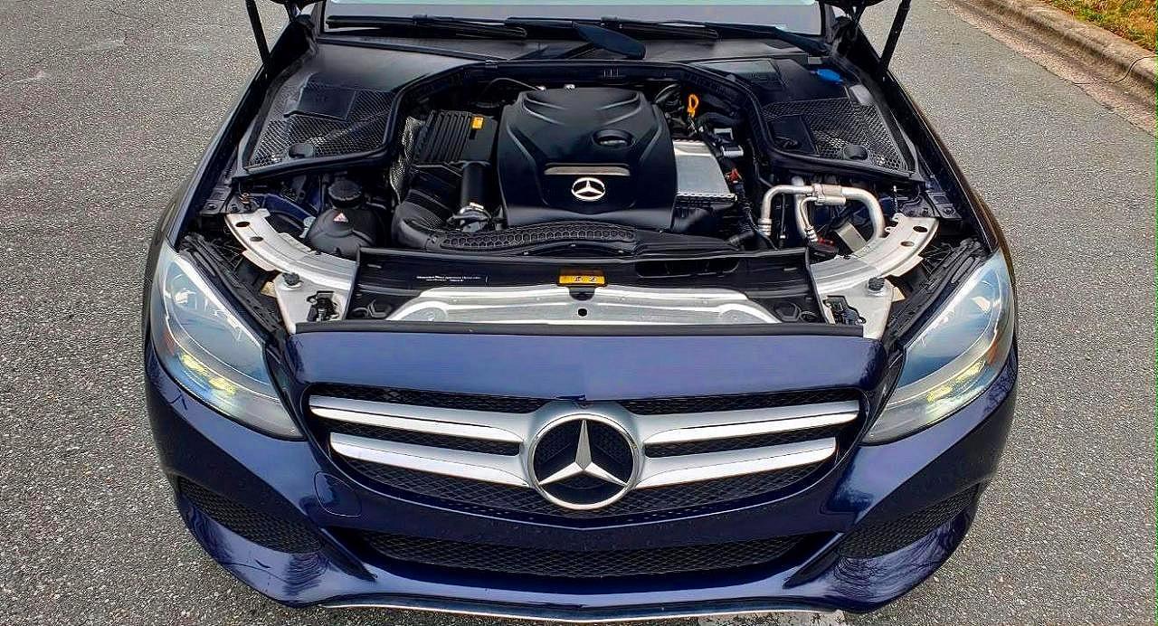 2017 Mercedes-Benz C 300 4Matic - Image 7