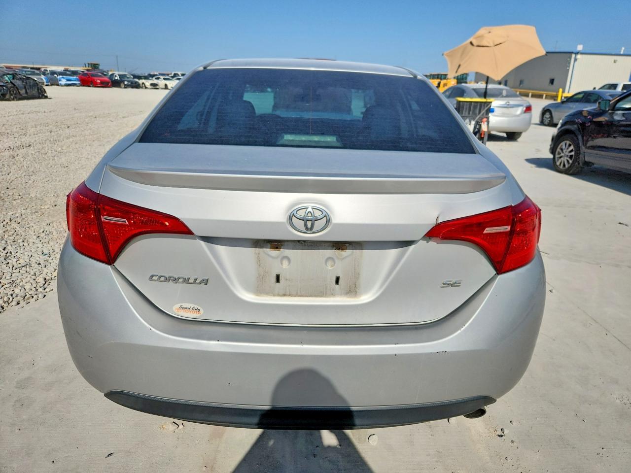 2017 Toyota Corolla Se - Фото 6