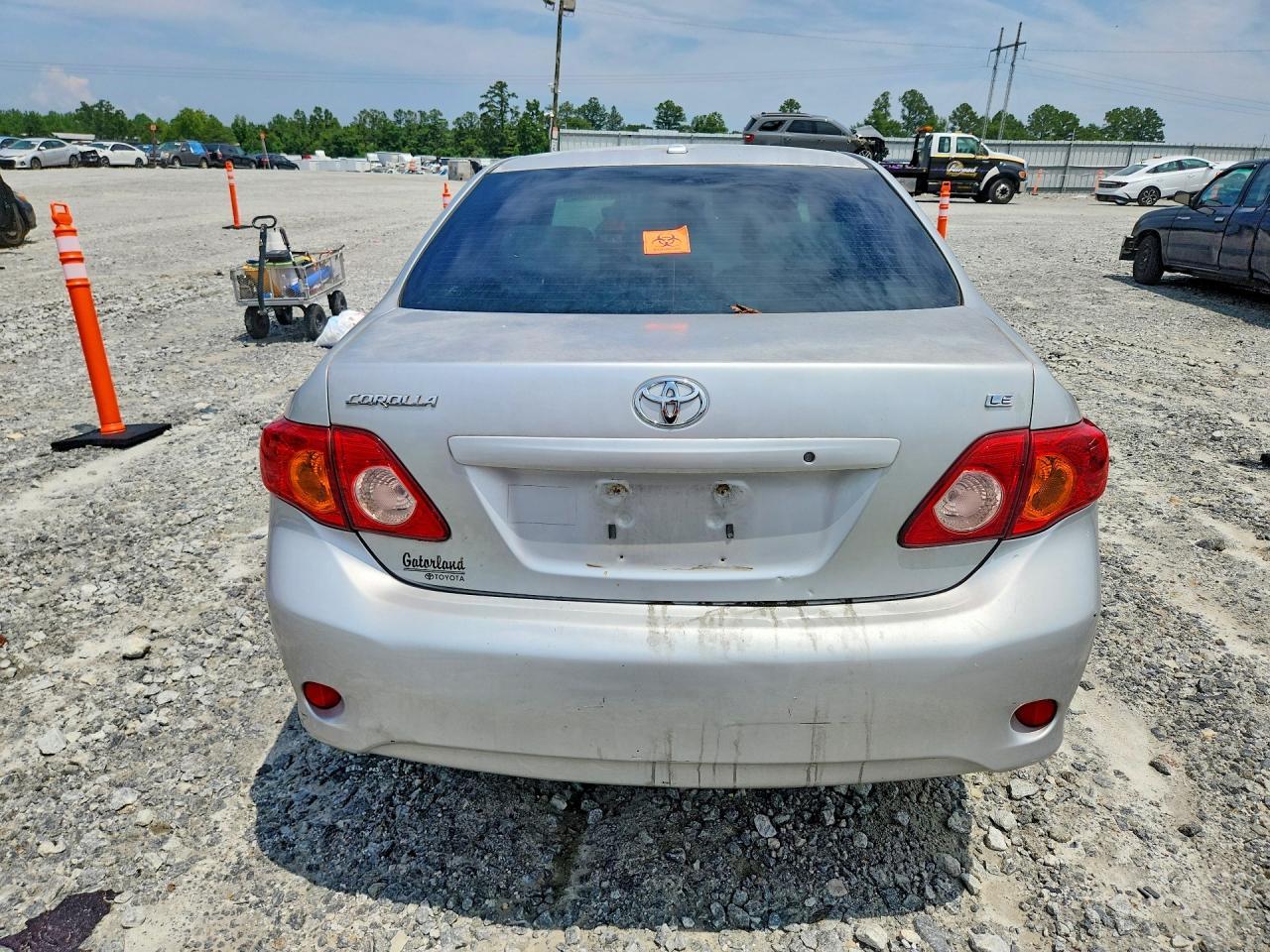 2010 Toyota Corolla Le - Фото 6