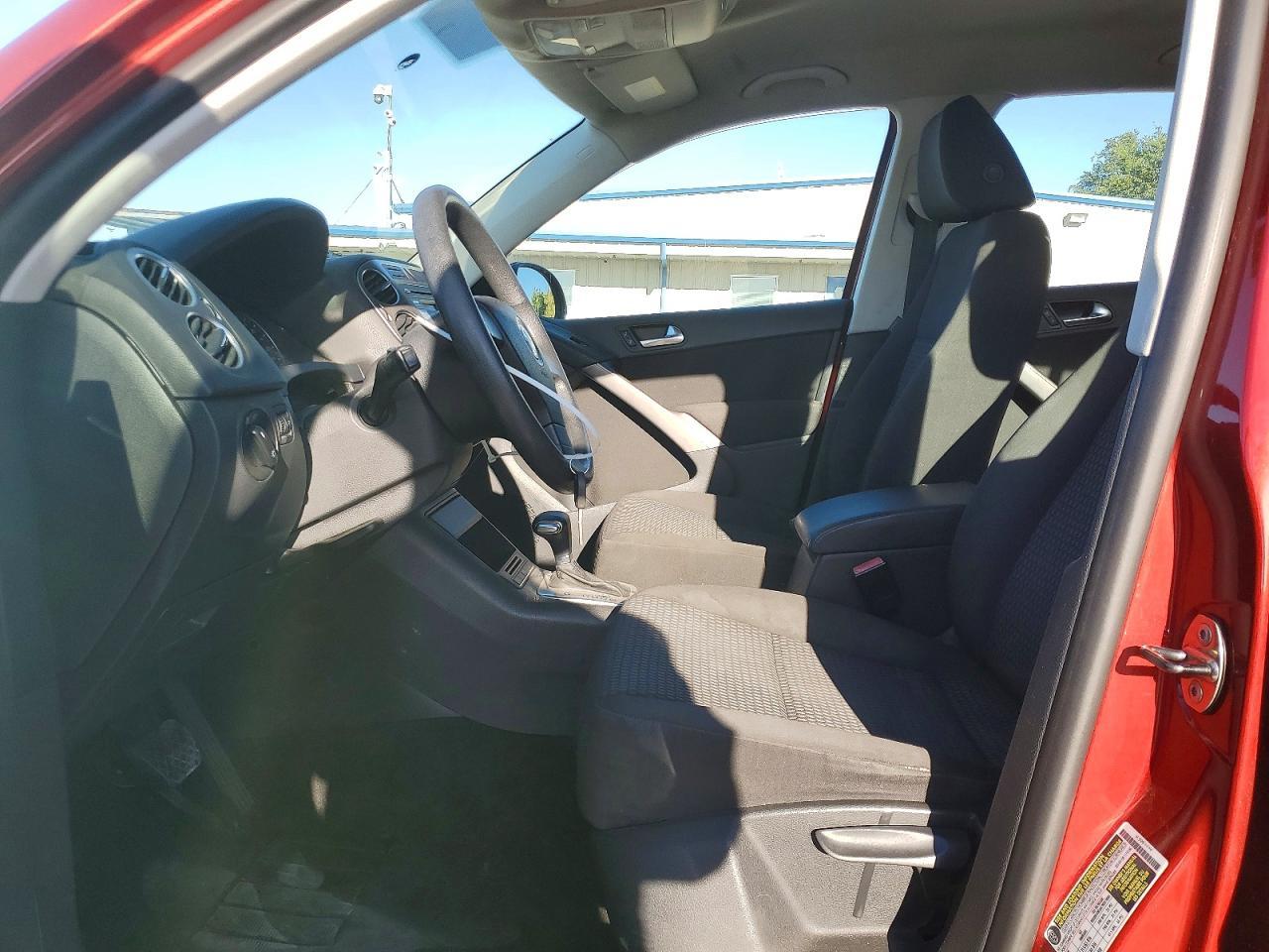 2010 Volkswagen Tiguan S/Se/Sel - Image 7