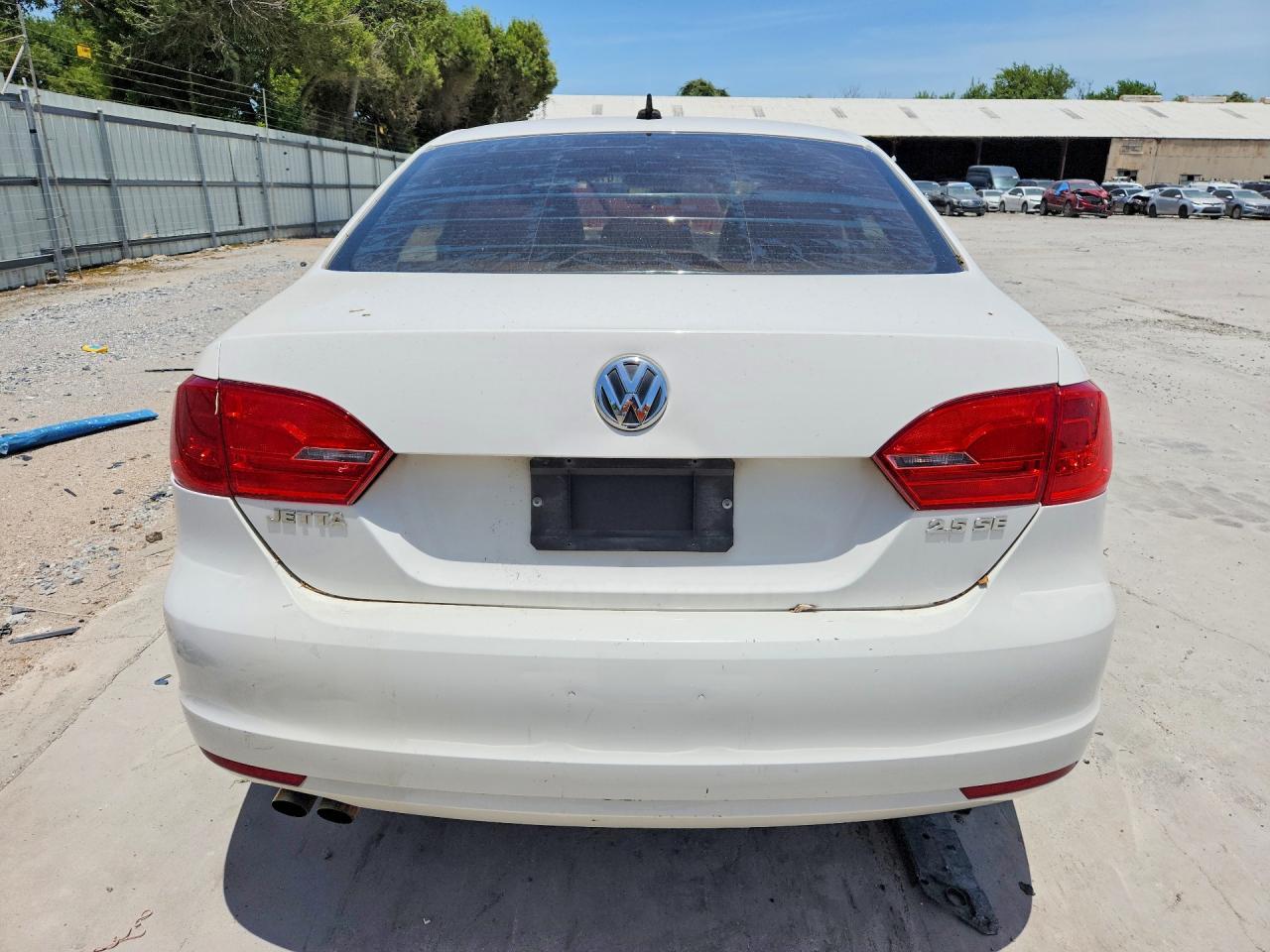2013 Volkswagen Jetta Se - Image 6