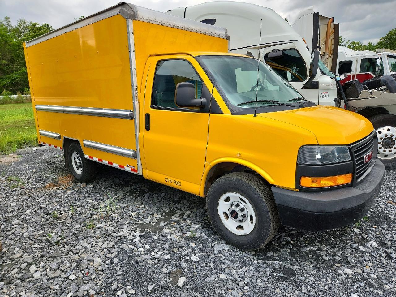 2023 GMC Savana Cut - Box Truck - Фото 4