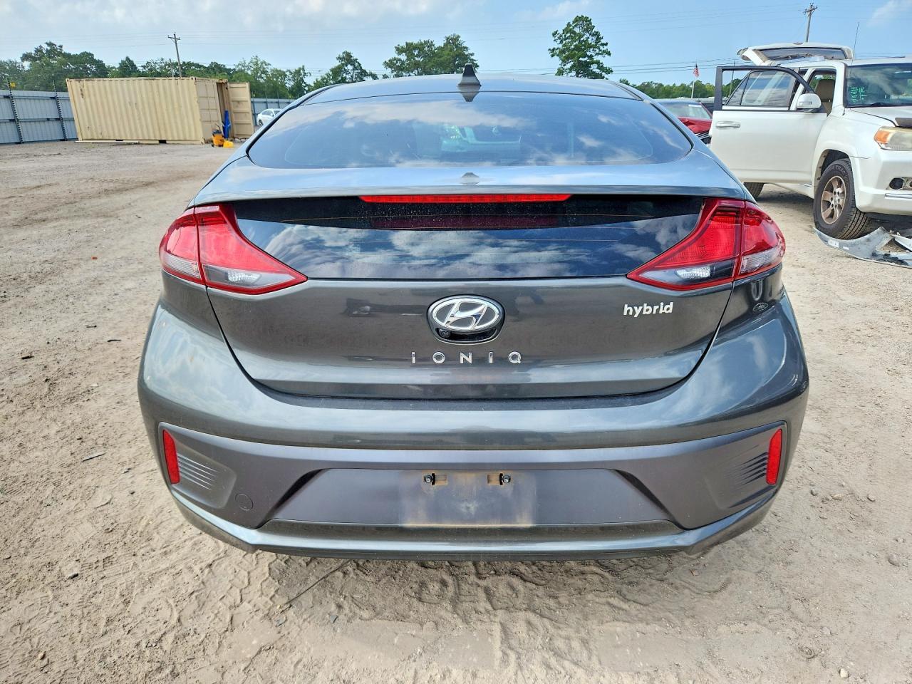 2022 Hyundai Ioniq Se - Фото 6