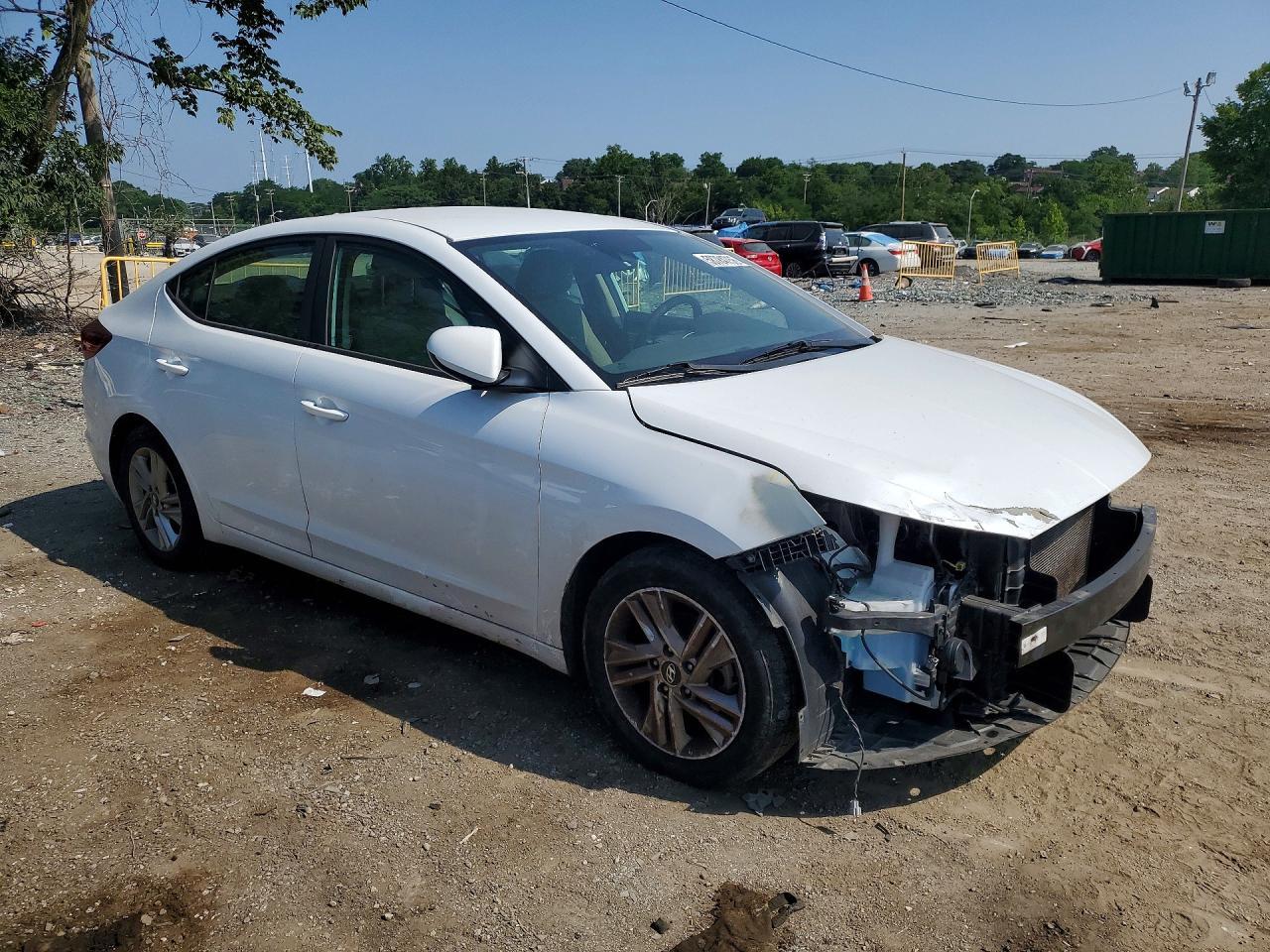 2019 Hyundai Elantra Sel - Фото 4