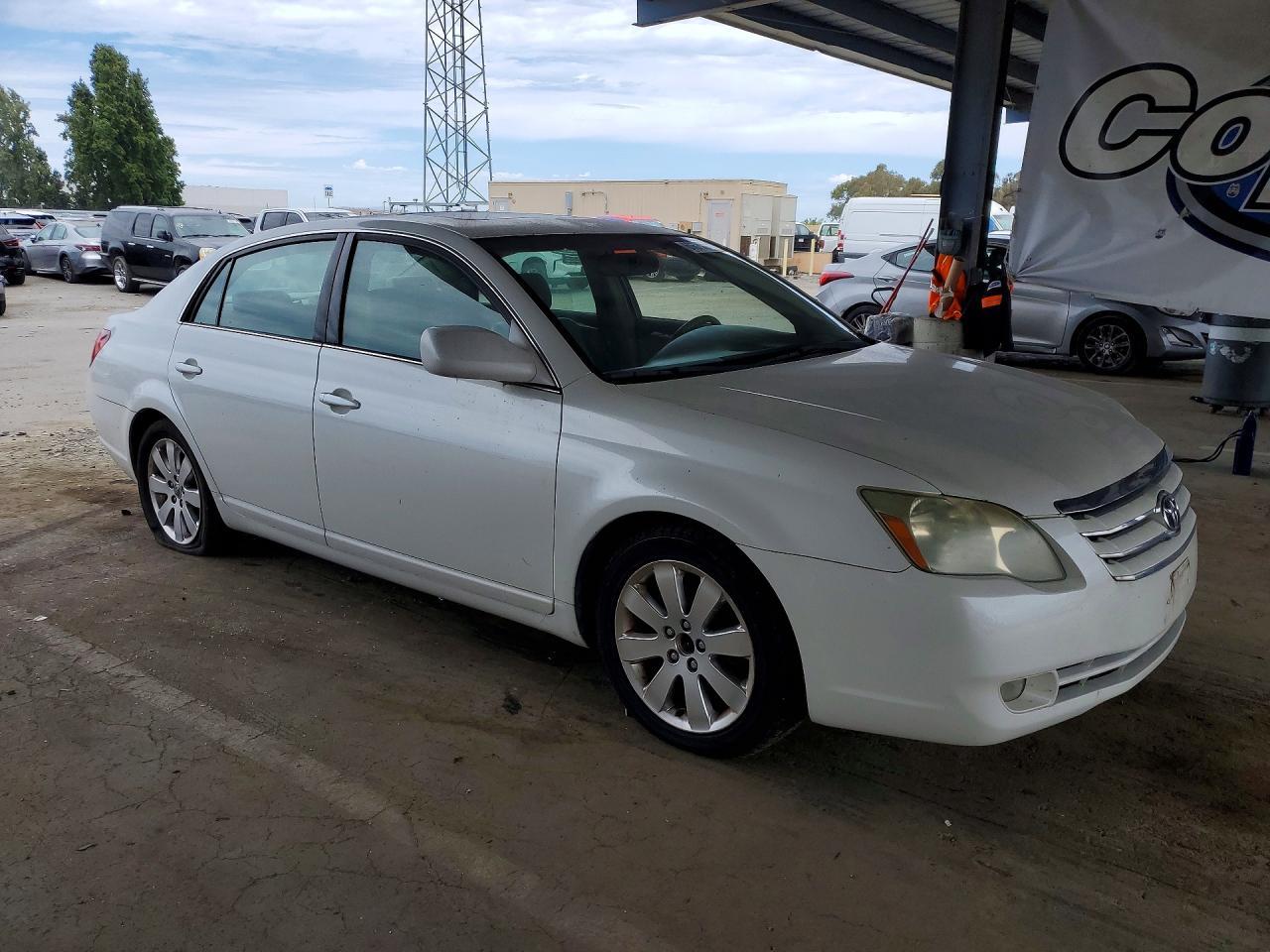 2006 Toyota Avalon Xls - Image 4
