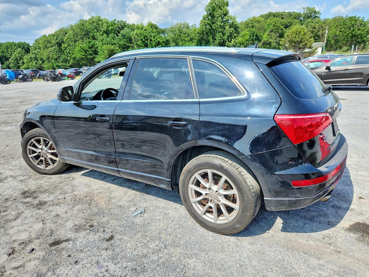 2010 Audi Q5 Premium - Фото 2