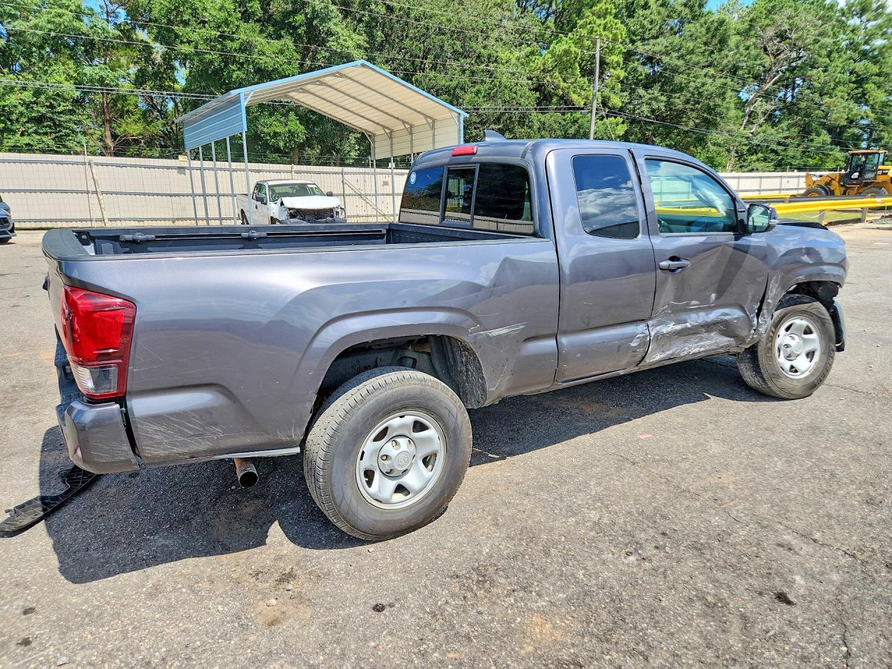2023 Toyota Tacoma Sr V6 - Фото 3
