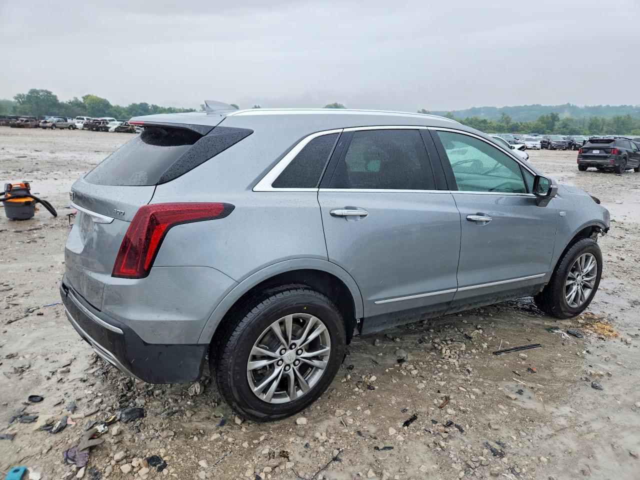 2023 Cadillac Xt5 Premium Luxury - Фото 3