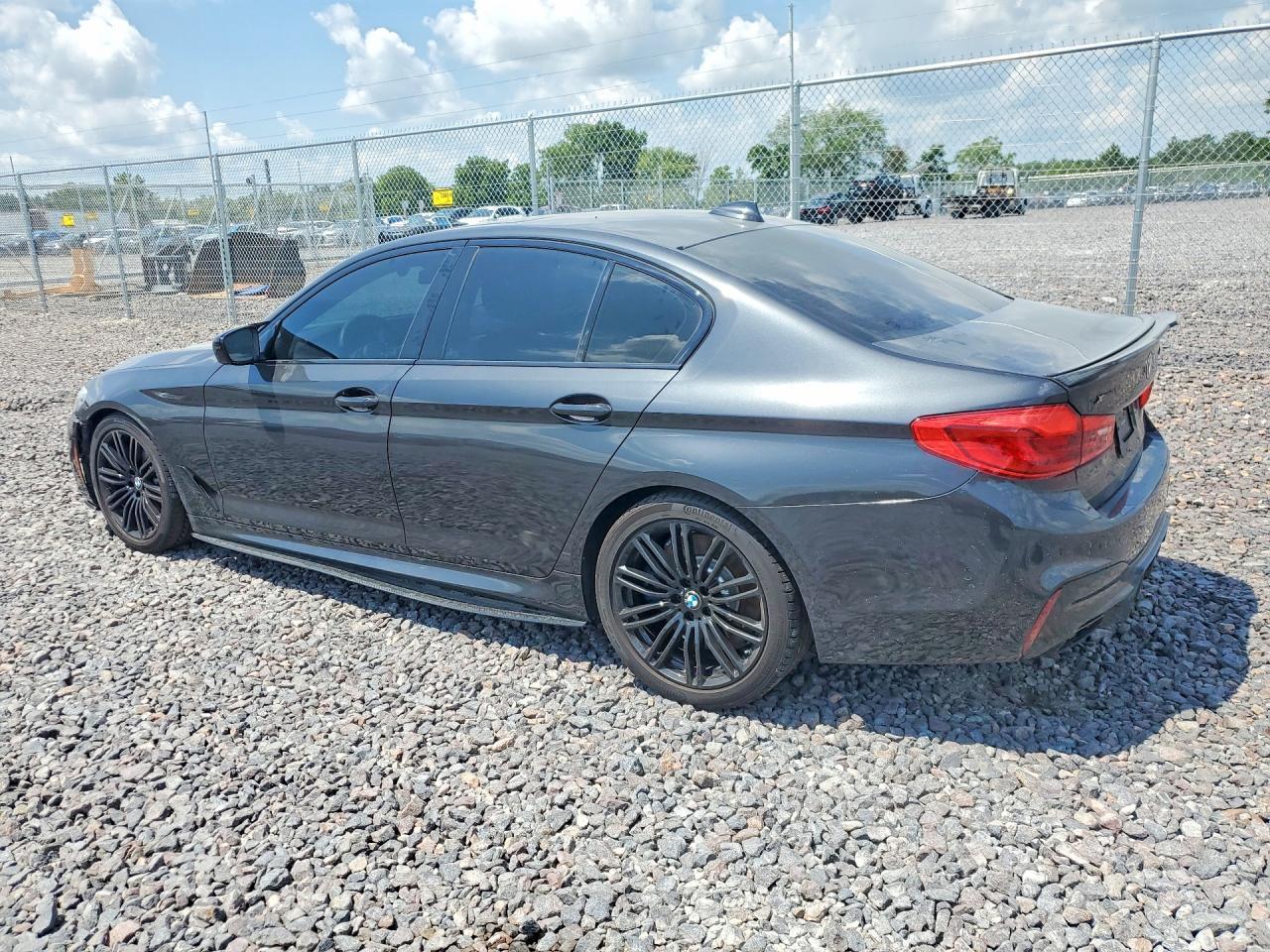 2020 BMW M550Xi - Image 2