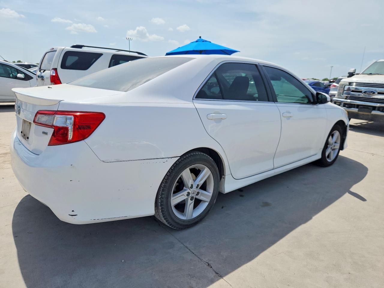 2012 Toyota Camry Se - Фото 3