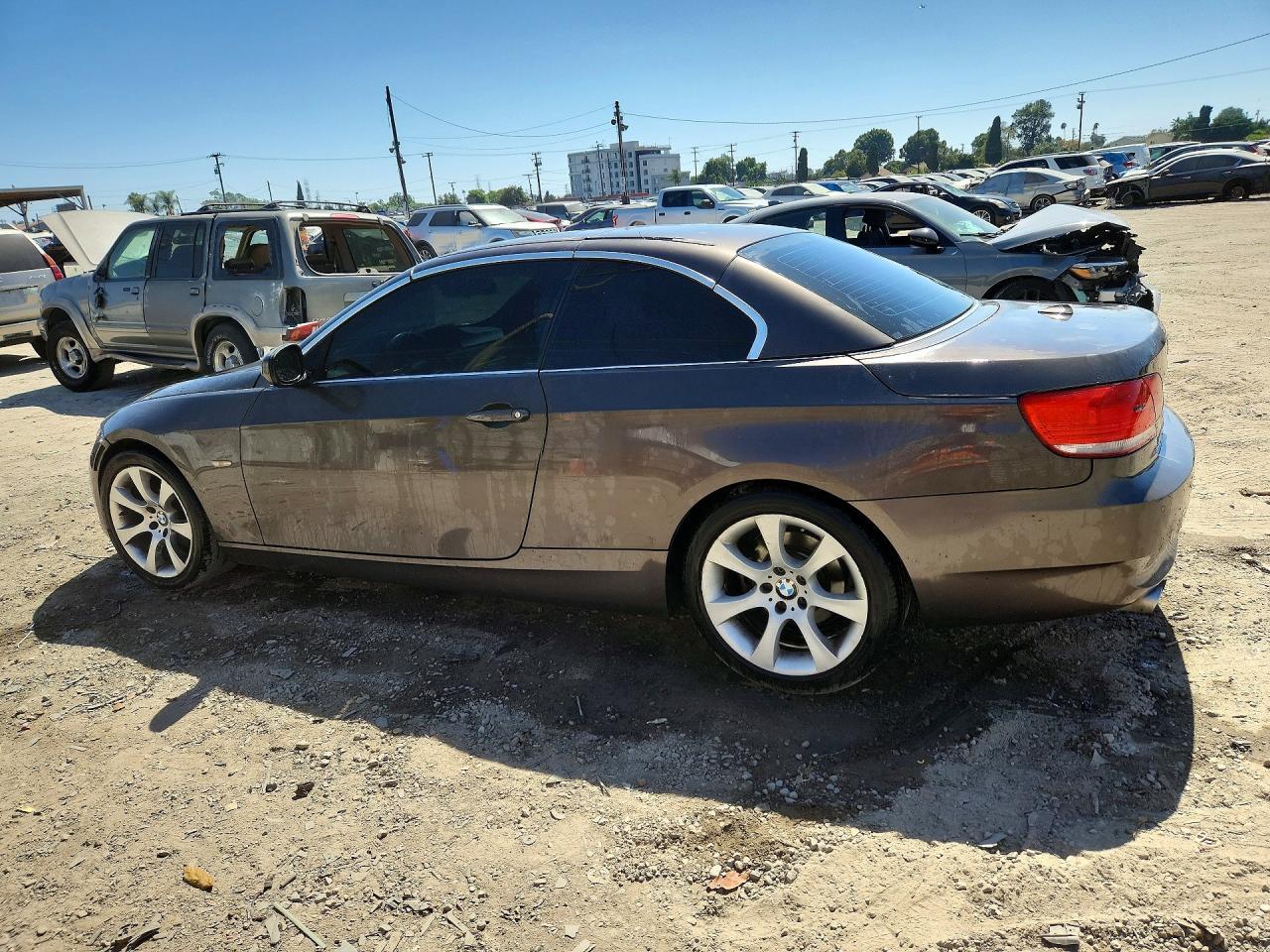 2010 BMW 328 I - Image 2