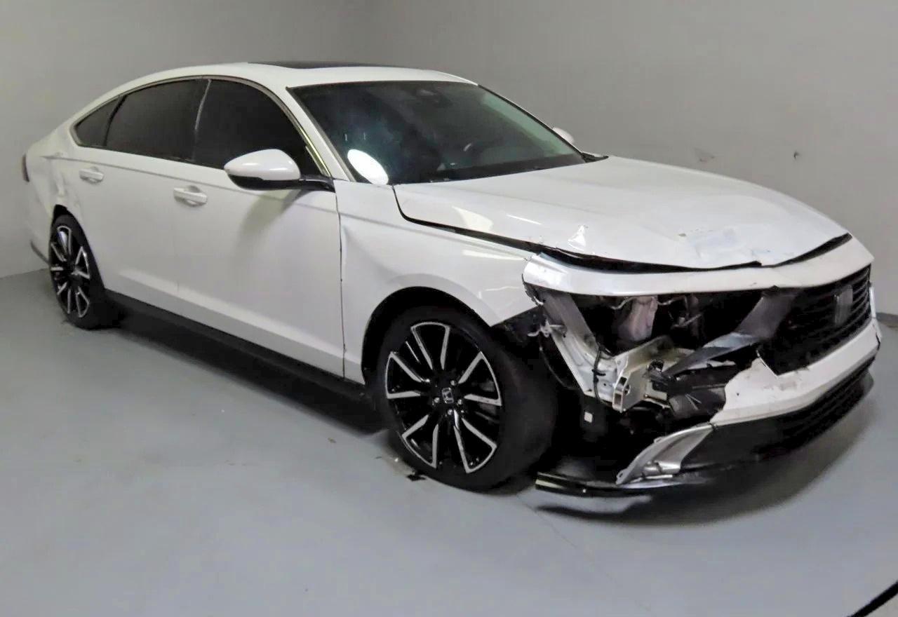 2024 Honda Accord Touring Hybrid