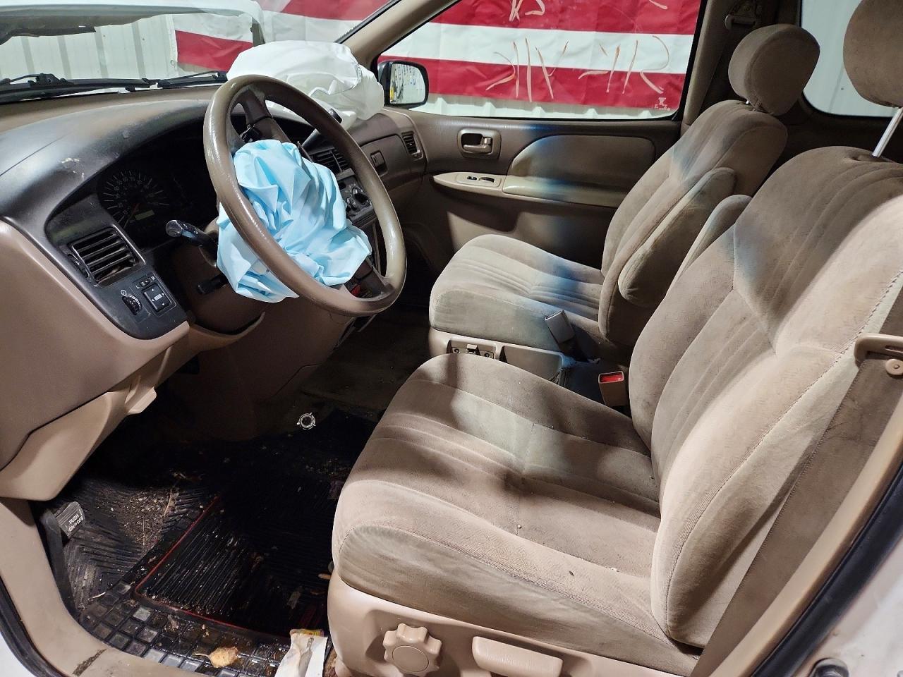 1999 Toyota Sienna Ce - Фото 7