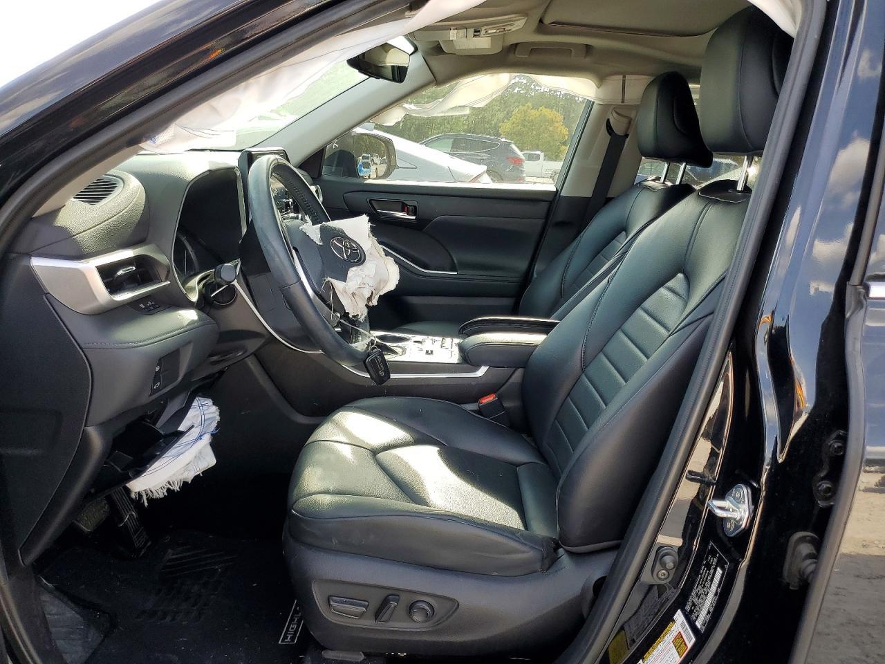 2022 Toyota Highlander Xle - Image 7