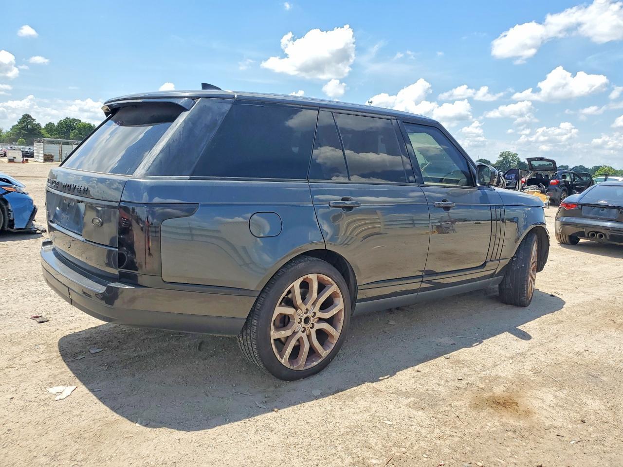 2017 Land Rover Range Rover Supercharged - Фото 3