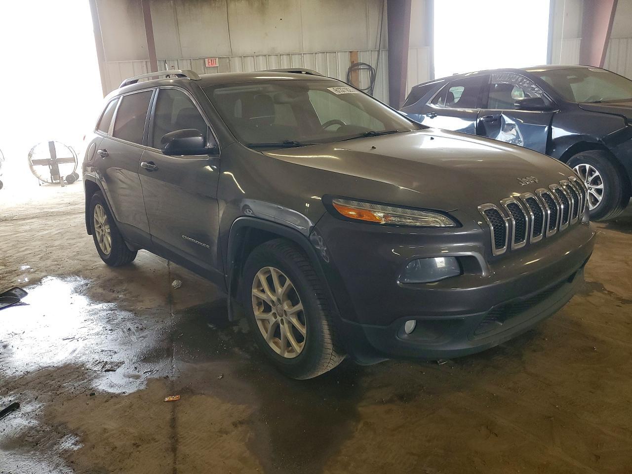 2016 Jeep Cherokee Latitude - Фото 4