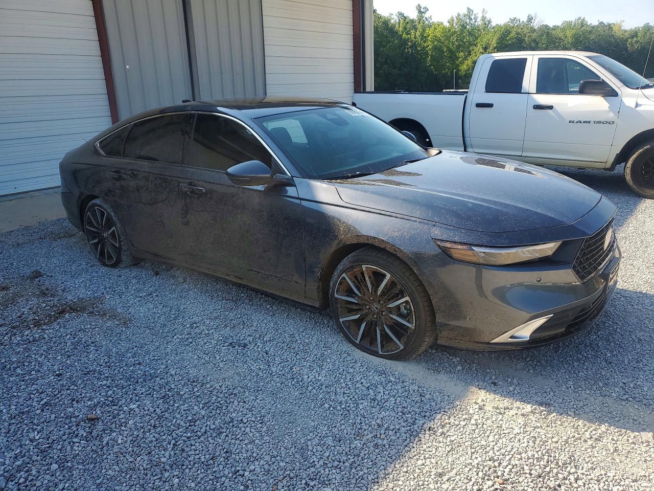 2025 Honda Accord Touring Hybrid - Фото 4