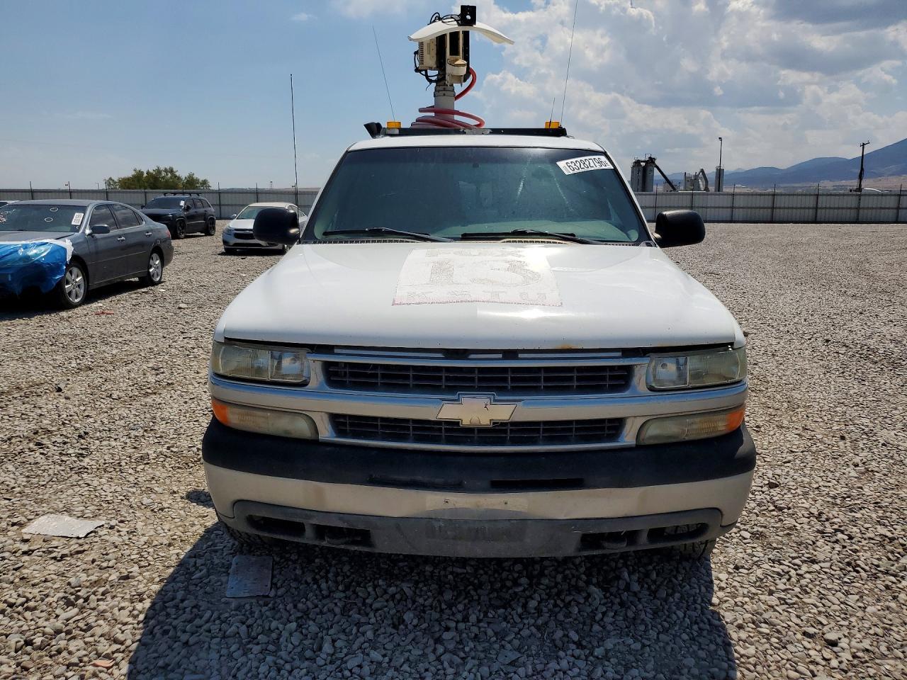 2005 Chevrolet Suburban K2500 - Фото 5