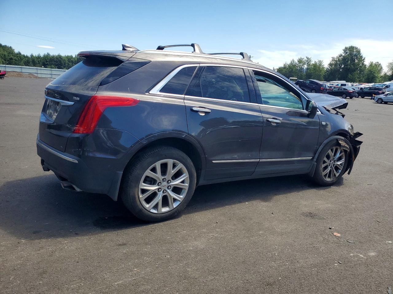 2019 Cadillac Xt5 Premium Luxury - Image 3