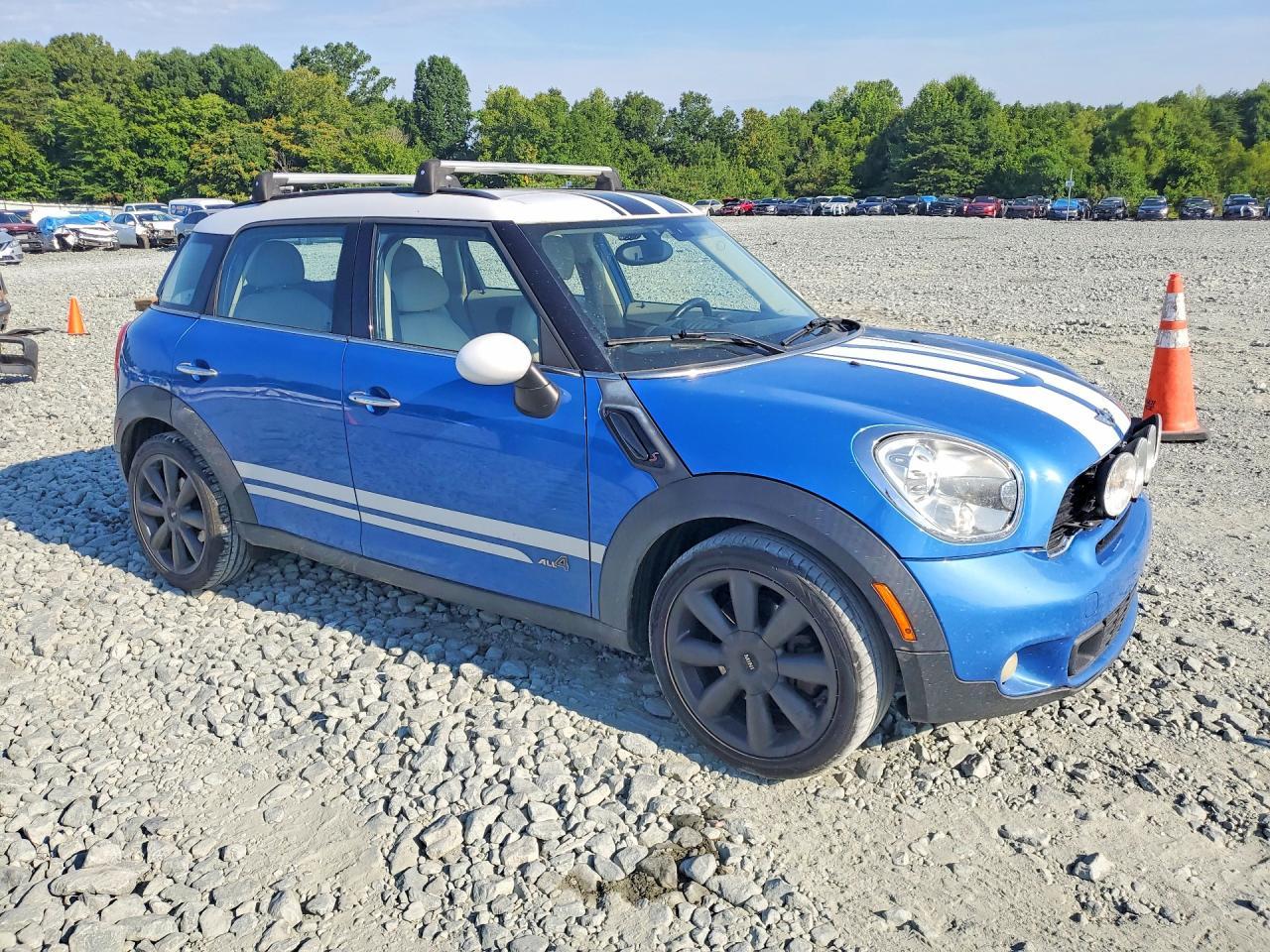 2011 Mini Cooper S Countryman - Image 4