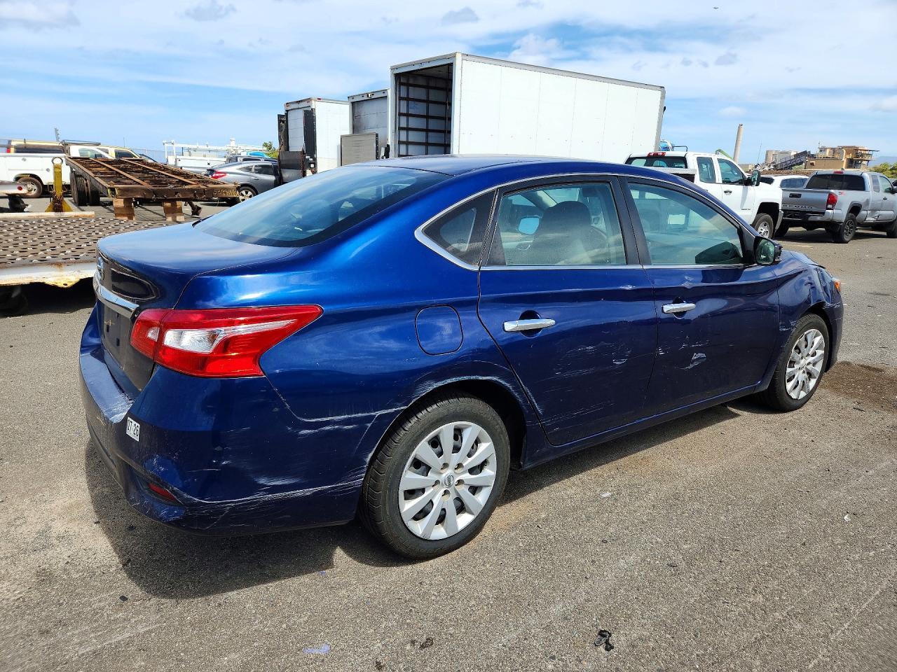 2019 Nissan Sentra S - Фото 3
