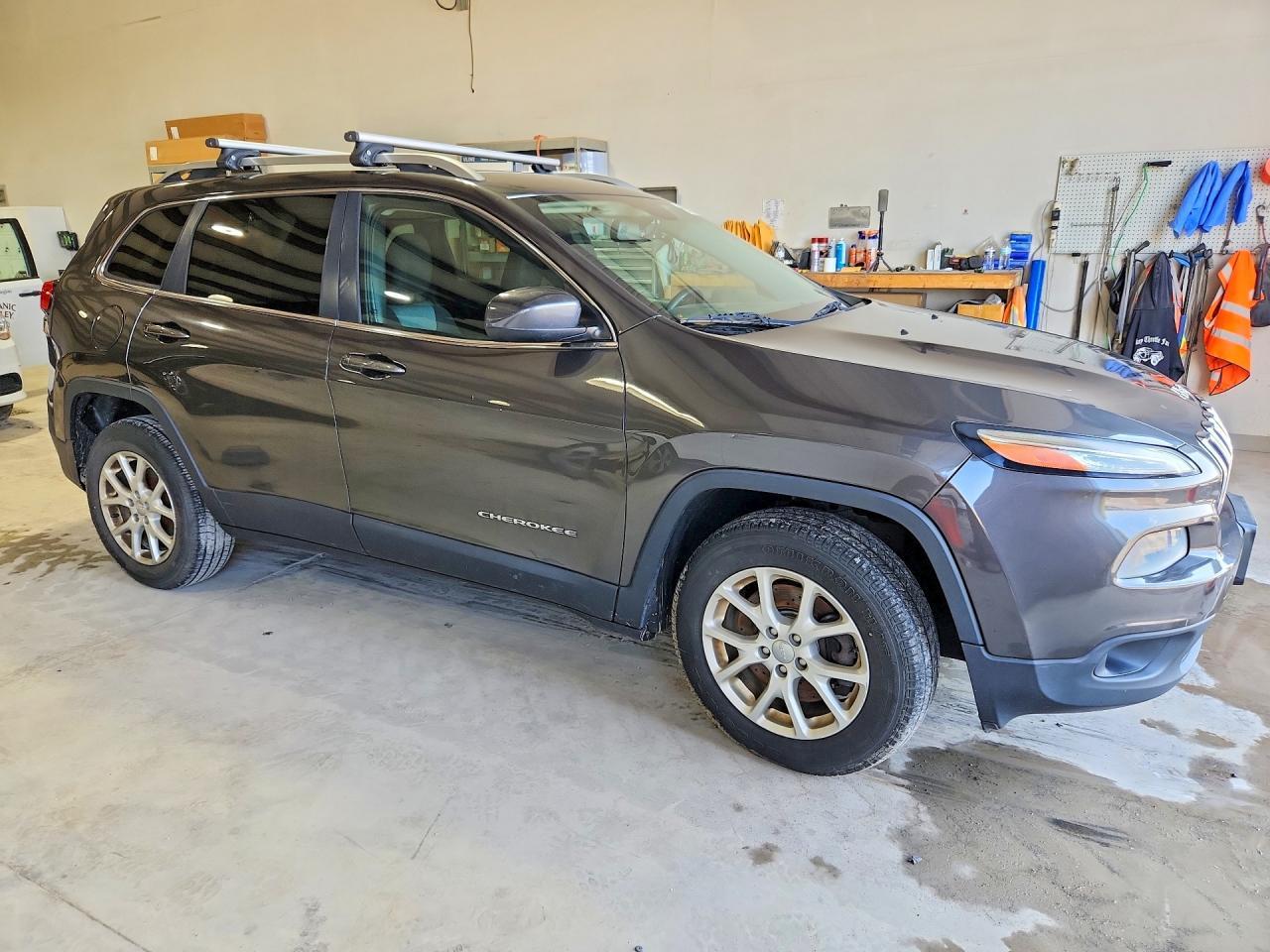 2014 Jeep Cherokee Latitude - Фото 4