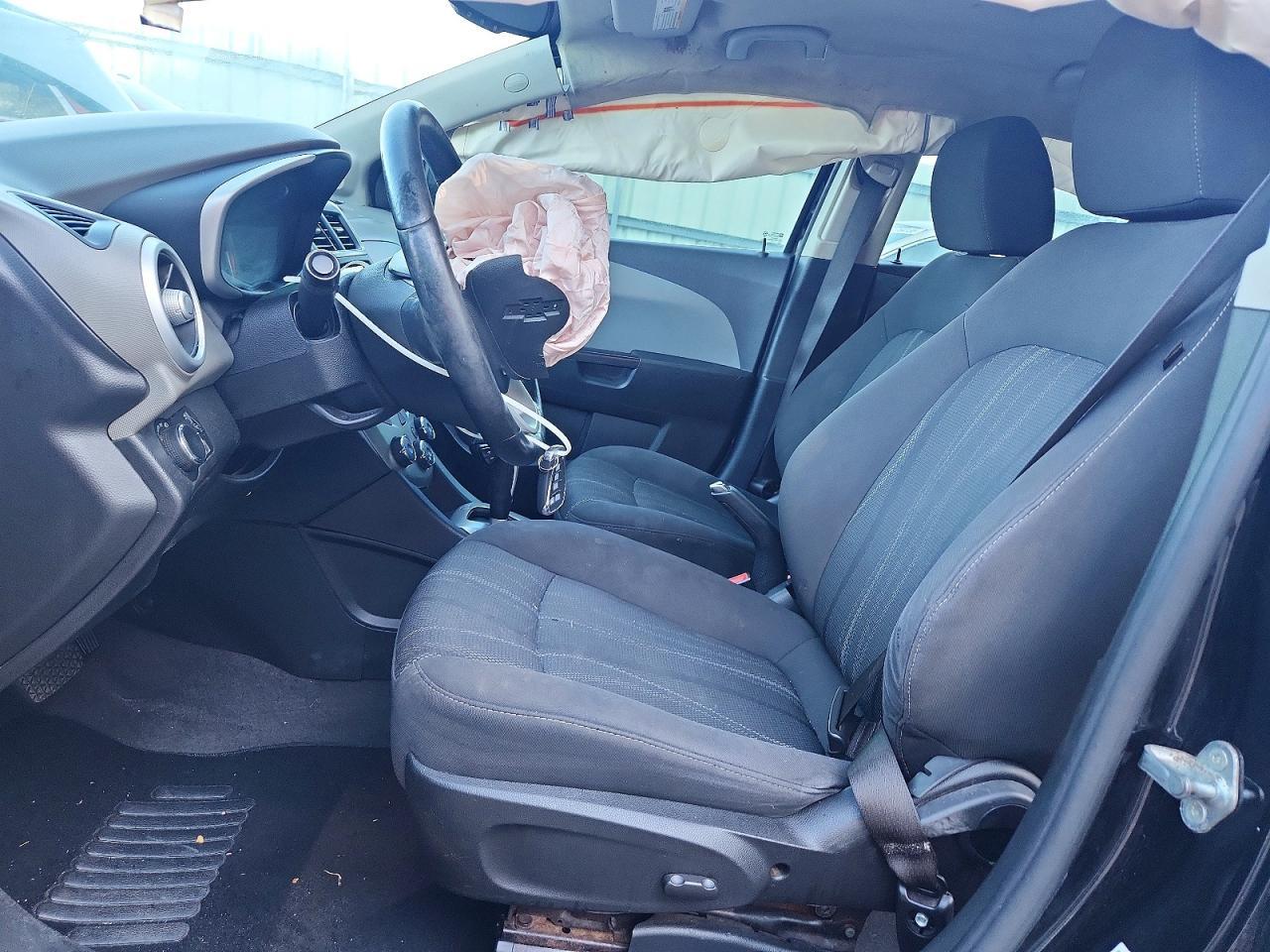 2018 Chevrolet Sonic Lt - Фото 7