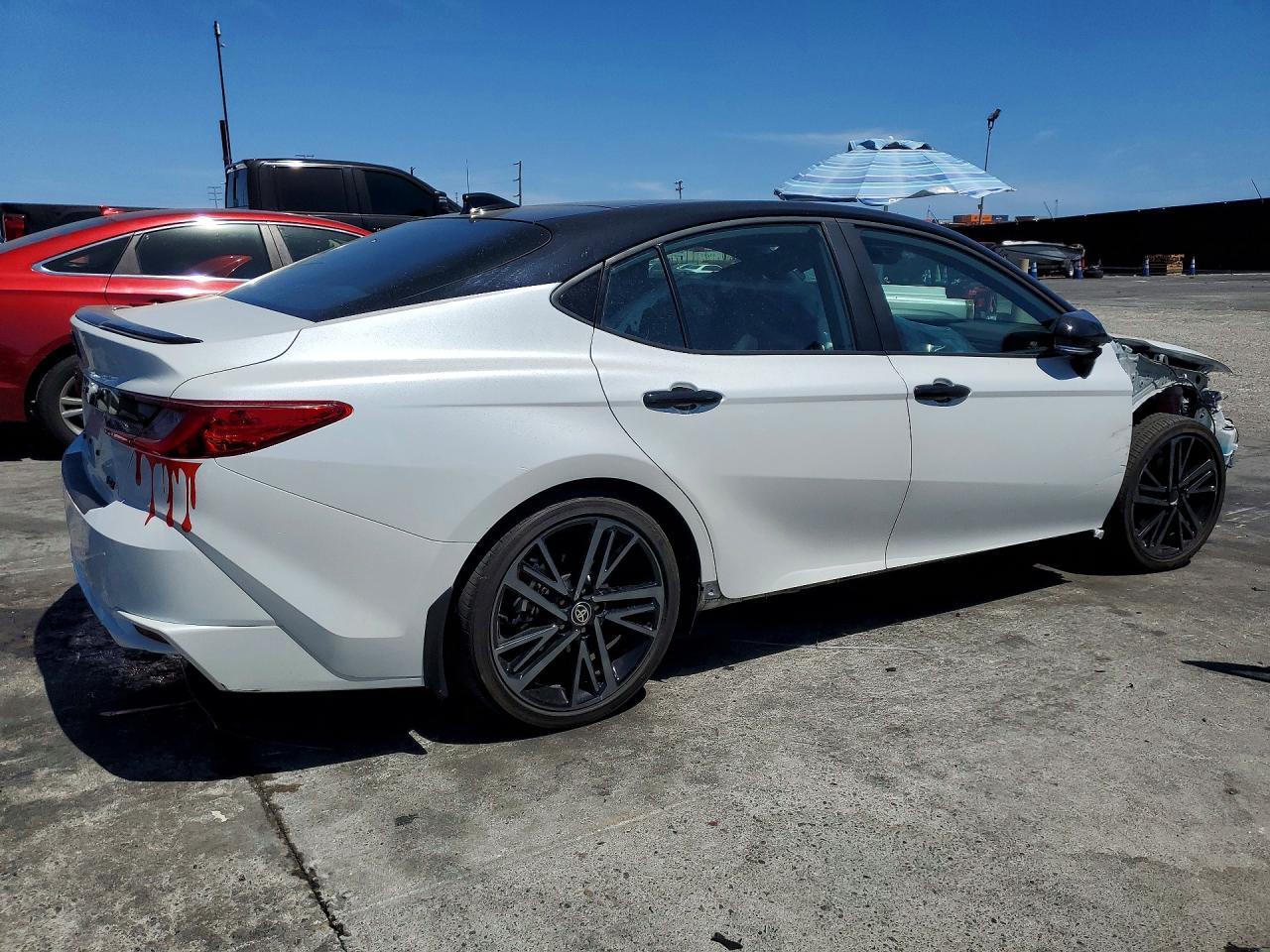 2025 Toyota Camry Xse - Фото 3