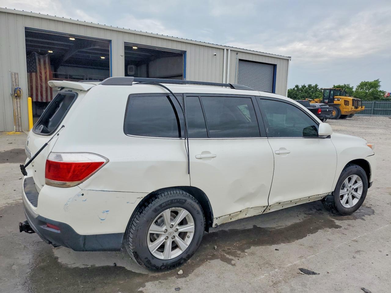2013 Toyota Highlander Se - Фото 3