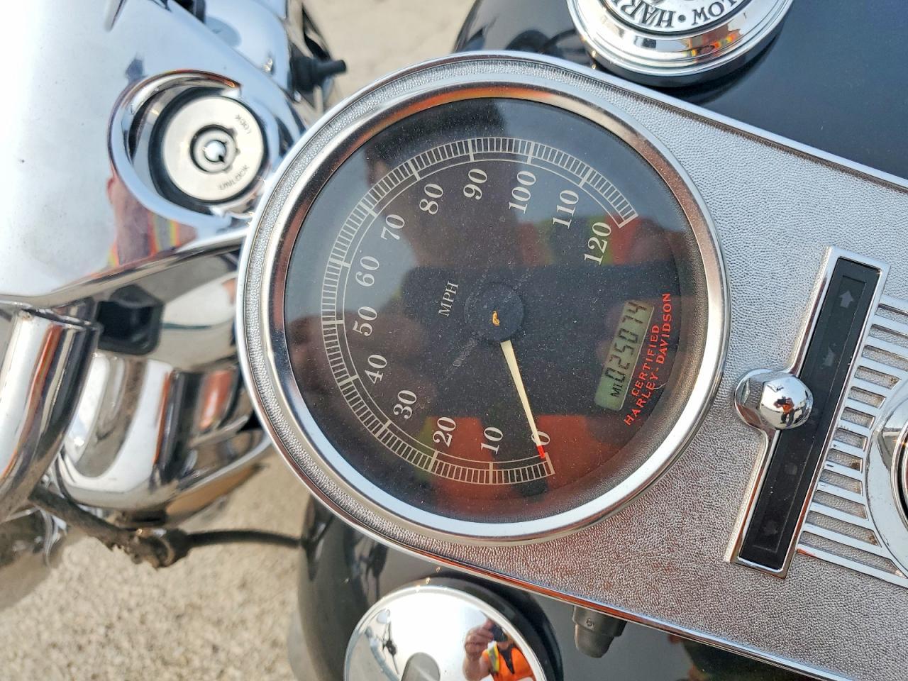 2006 Harley-Davidson Flhri - Фото 7