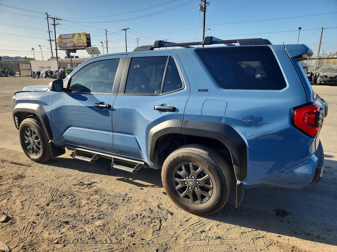 2025 Toyota 4Runner Sr5 - Фото 2