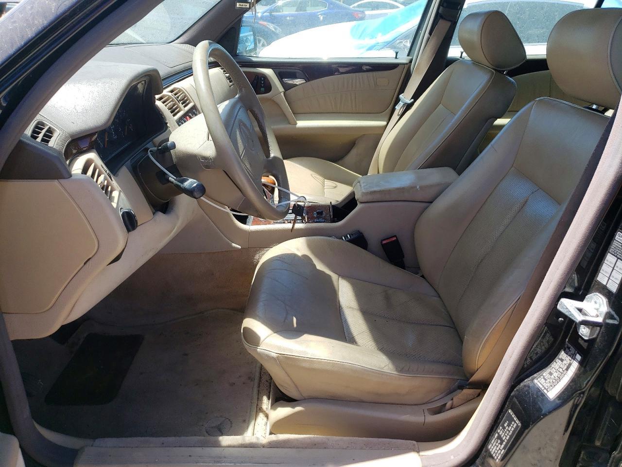 1996 Mercedes-Benz E 320 - Фото 7
