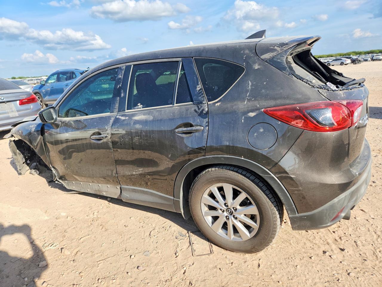 2016 Mazda Cx-5 Touring - Image 2
