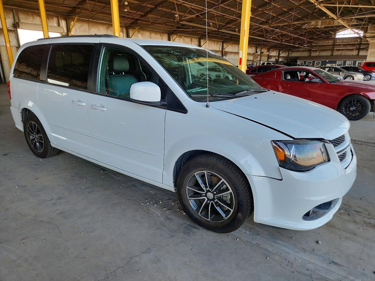 2017 Dodge Grand Caravan Gt - Фото 4