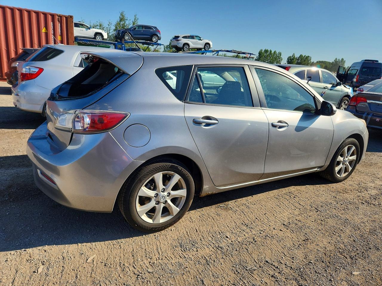 2012 Mazda 3 I - Image 3