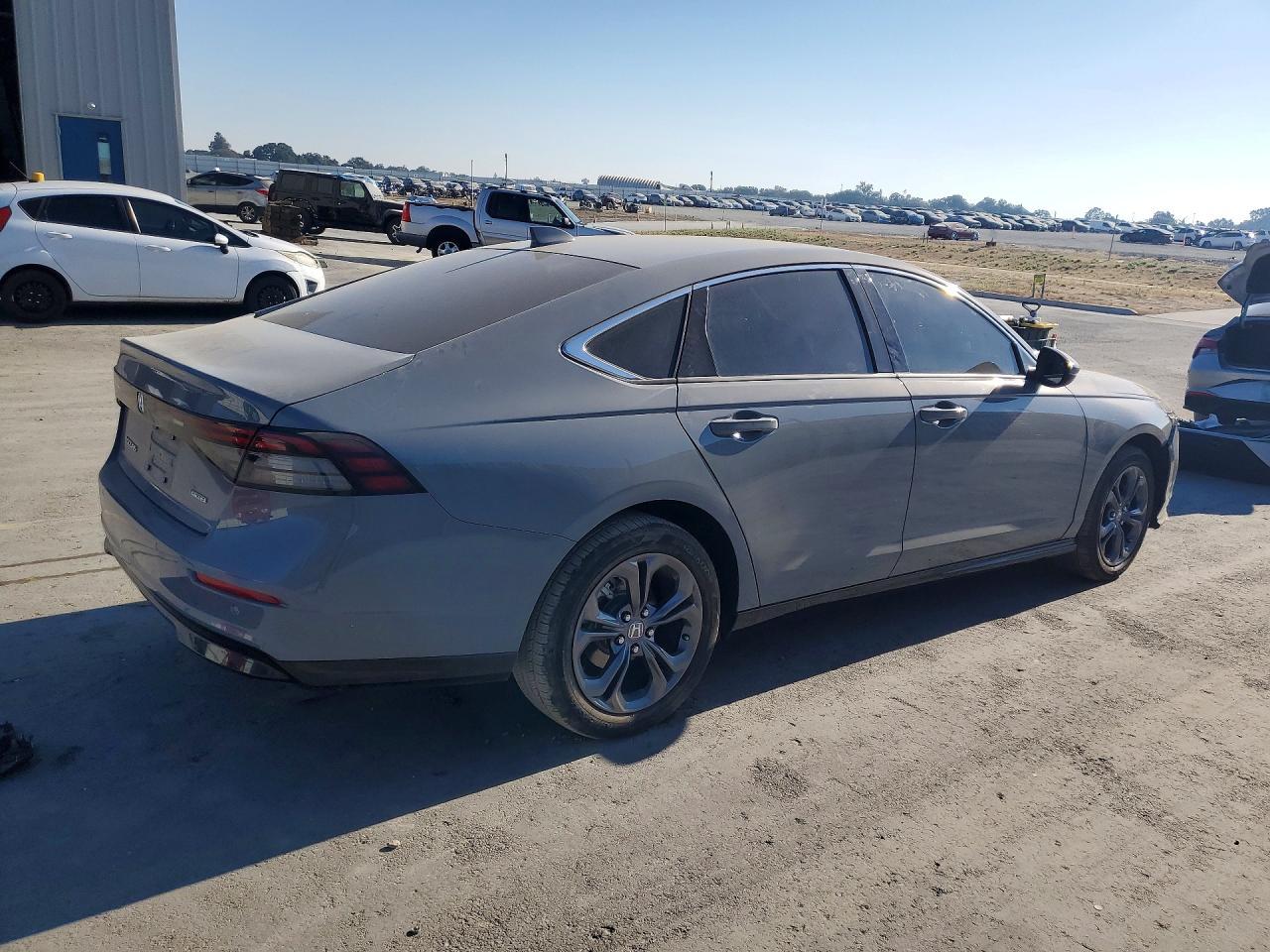 2026 Honda Accord Hybrid Exl - Фото 3