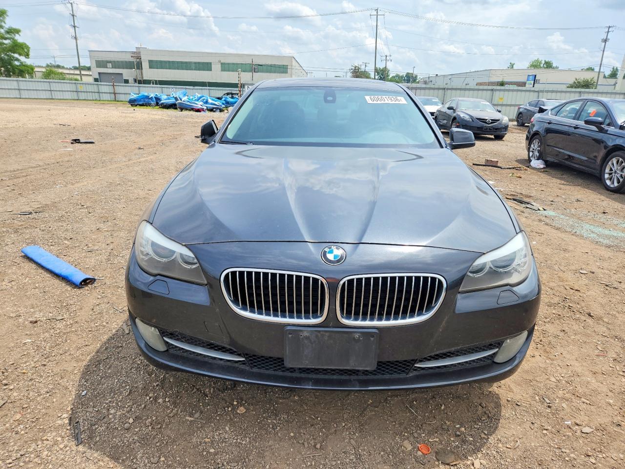 2011 BMW 528 I - Фото 5