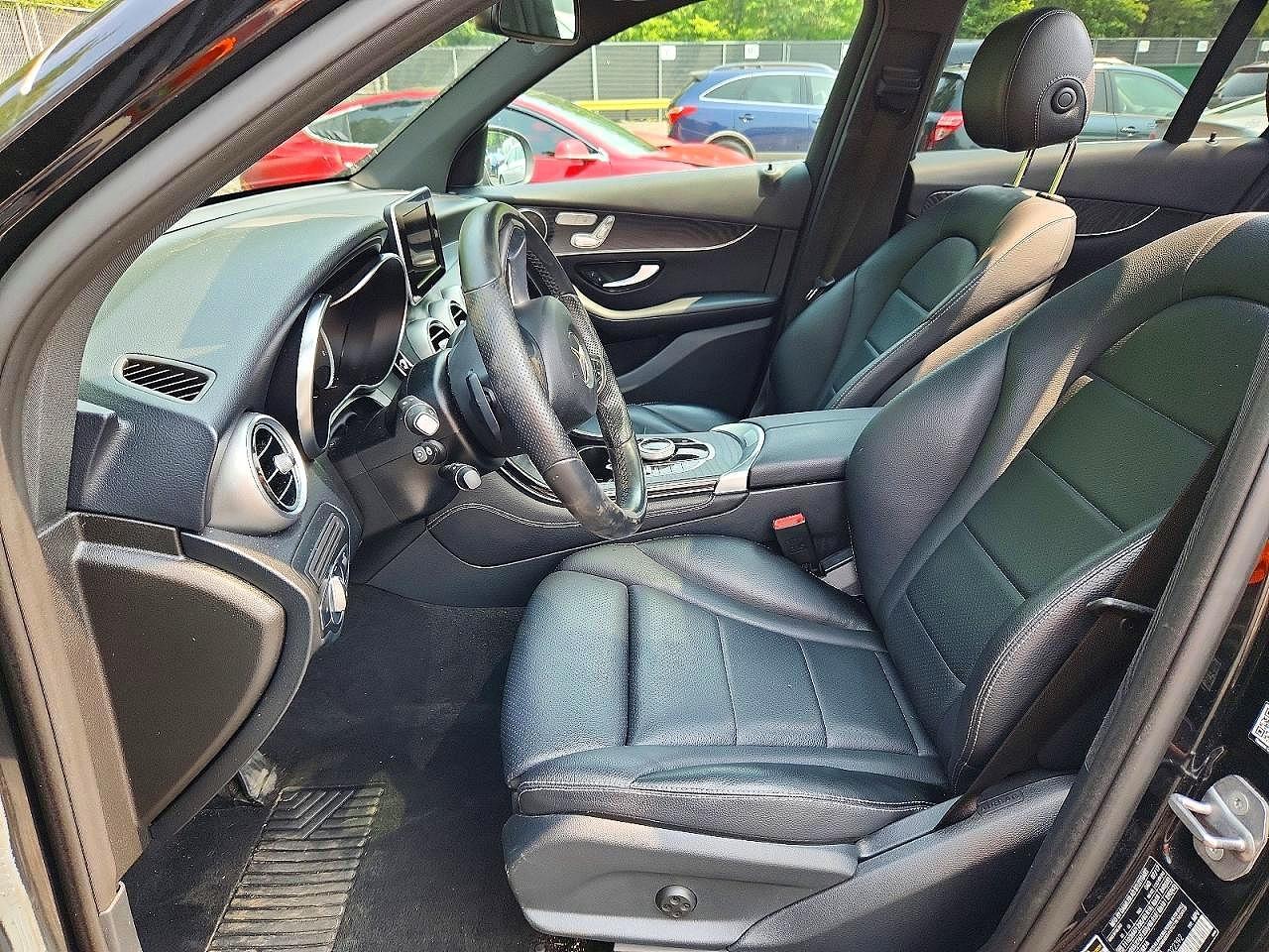 2018 Mercedes-Benz Glc 300 4Matic - Image 7