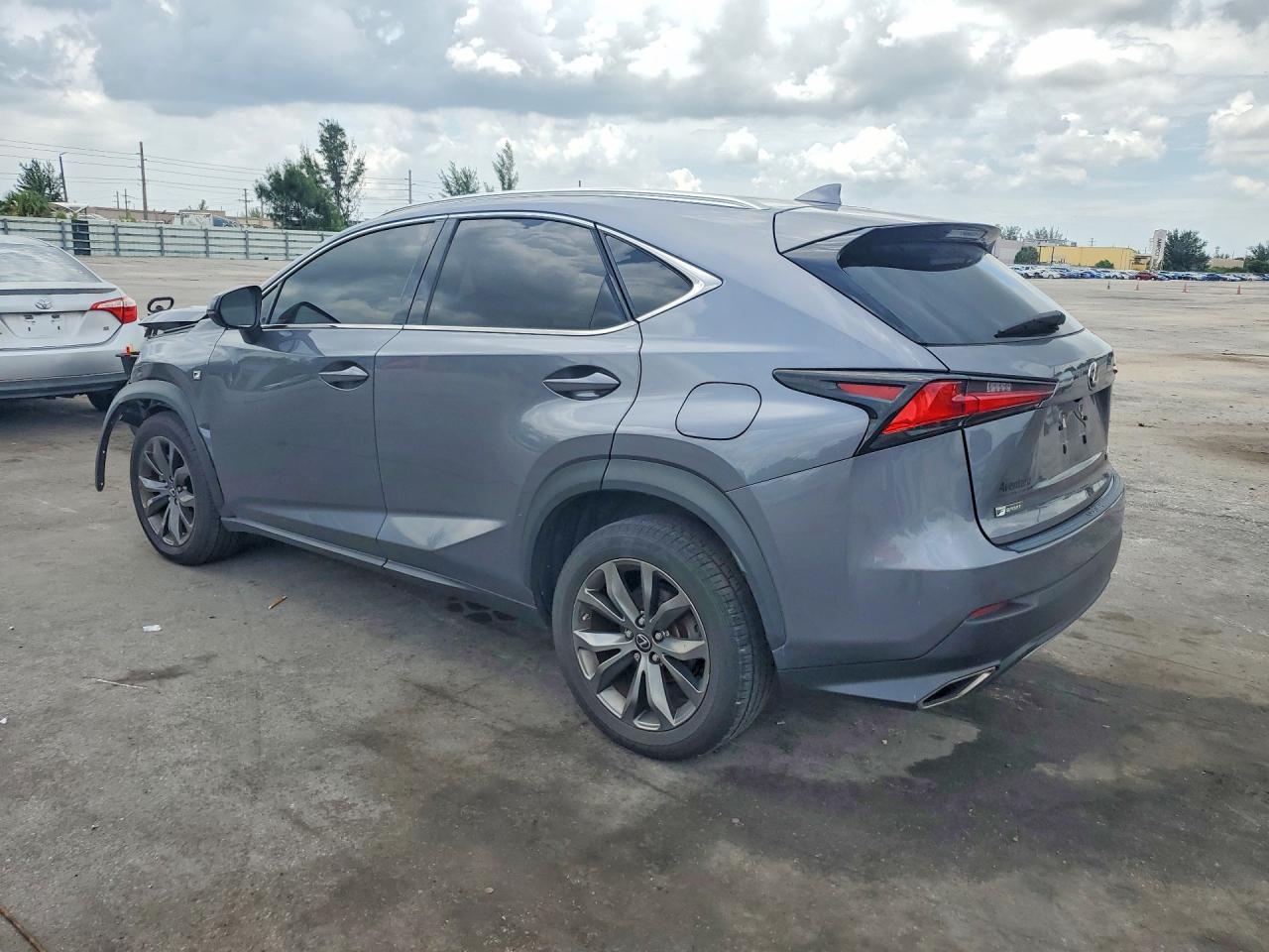 2020 Lexus Nx 300 F Sport - Фото 2