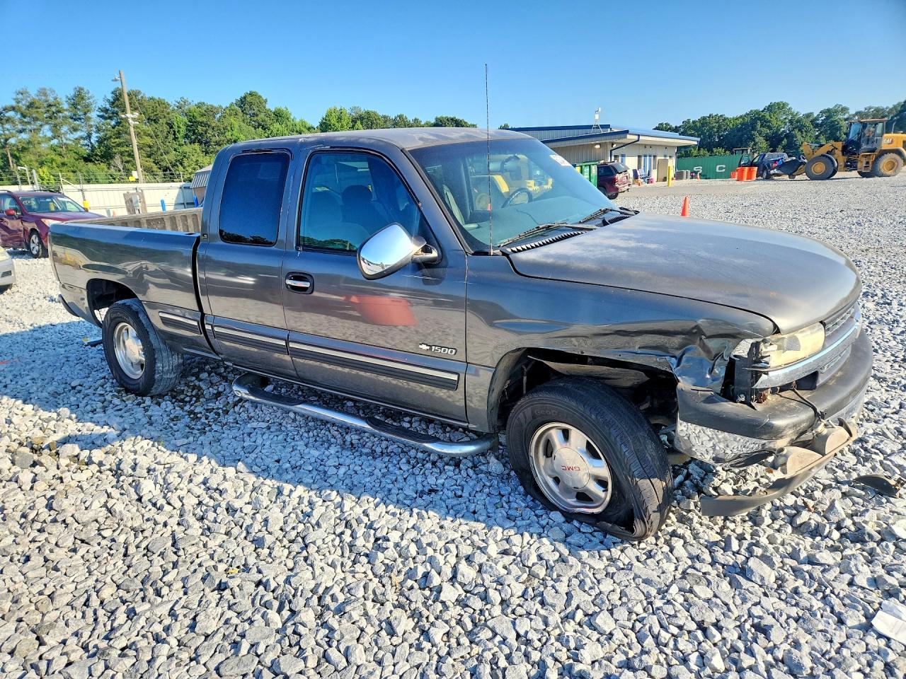 2002 Chevrolet Silverado C1500 - Image 4